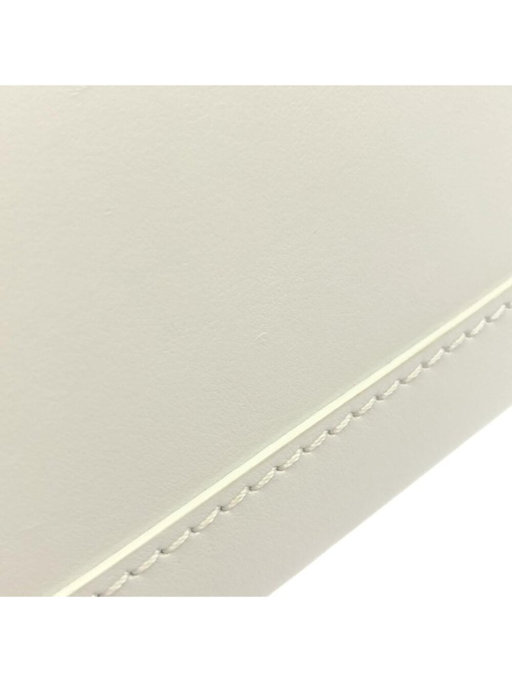 Louis Vuitton Soft Trunk - Picture 5 of 7